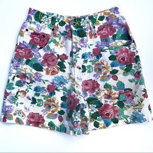 SOLD / VINTAGE • floral high waisted shorts